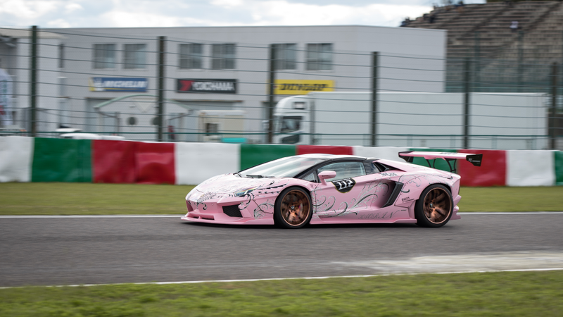 Lamborghini Aventador Liberty Walk